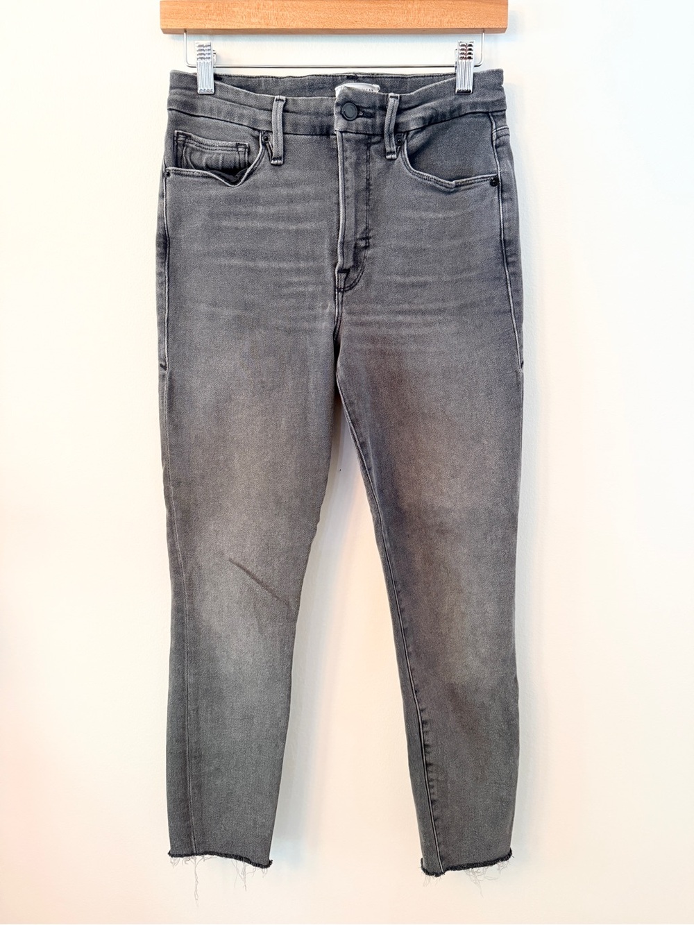 Good American Good Waist Crop Raw Hem Jeans 4/27